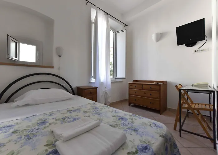 Otel Luana Viareggio