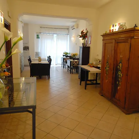Hotel Luana 2*